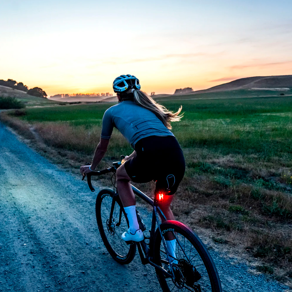 faro bicicleta lezyme lima peru radar luz rojo black foco pequeño foquito radarsito